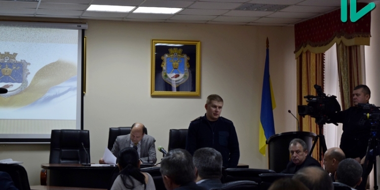 Как на Николаевщине готовятся встретить непогоду: тех, кто на сносях, – в роддома, с первыми снежинками перекрыть дороги в области и чистить их