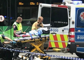 В австралийском Мельбурне авто врезалось в пешеходов: трое погибших, много пострадавших, среди них – дети