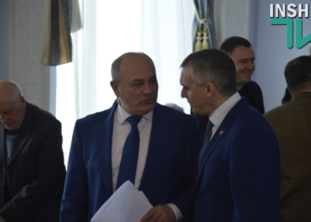 С колядками. Депутаты Николаевского горсовета открыли земельную сессию (ОНЛАЙН-ТРАНСЛЯЦИЯ)