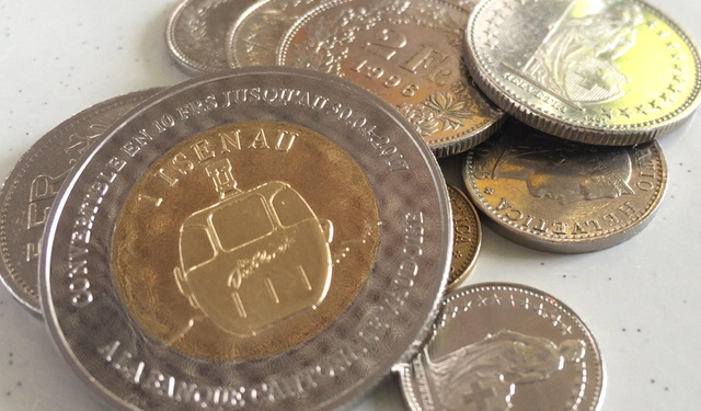 Горнолыжный курорт в Швейцарии ввел собственную валюту