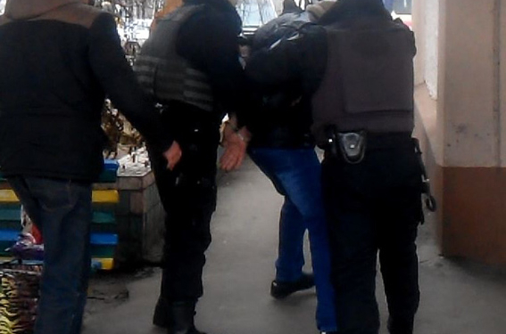 Задержаны подозреваемые в поджоге квартиры мэра Херсона