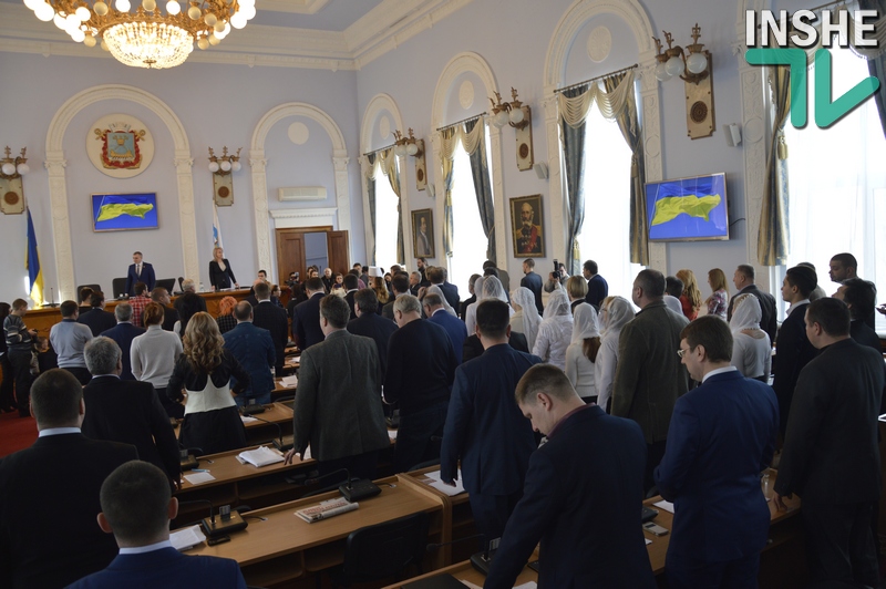 Там где был фонтан с лебедями, киоску не бывать: депутаты Николаевского горсовета не дали своего согласия 1