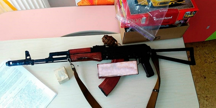 Под Днепром делили элитный дом: с автоматной перестрелкой и взрывами гранат