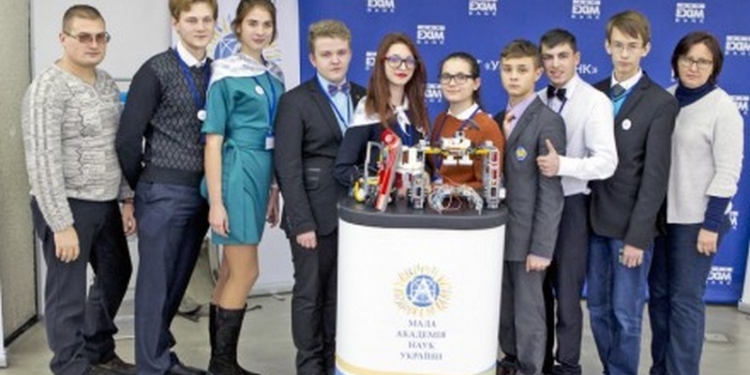 Украинским школьникам выдали 160 патентов на изобретения