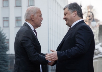 Визит Байдена. Порошенко обвинил РФ в убийстве 10 тыс. украинцев
