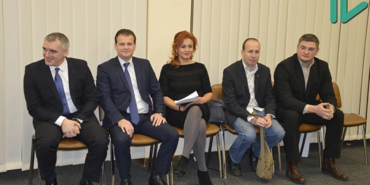 Сенкевич представил свою команду и отчитался о годе работы в должности мэра Николаева