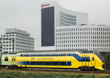 Со скоростью ветра. В Нидерландах все поезда перешли на ветровую энергию