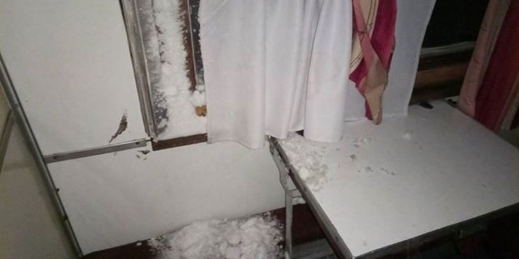 “Укрзализныця” проведет проверку из-за снега в купе поезда “Одесса-Ужгород” – Балчун