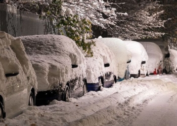 Вчера из-за непогоды на украинских дорогах погибли 5 человек, ещё 45 травмированы