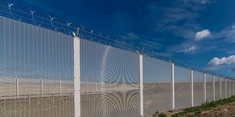 По примеру Украины? Литва намерена возвести стену на границе с РФ