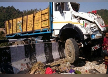 В Индии перекинулась фура, которая везла людей в церковь, – погибло 16 человек