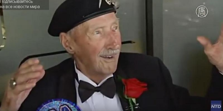 100-летний юбилей в окружении 100 женщин. Такой была мечта австралийца, и она сбылась!