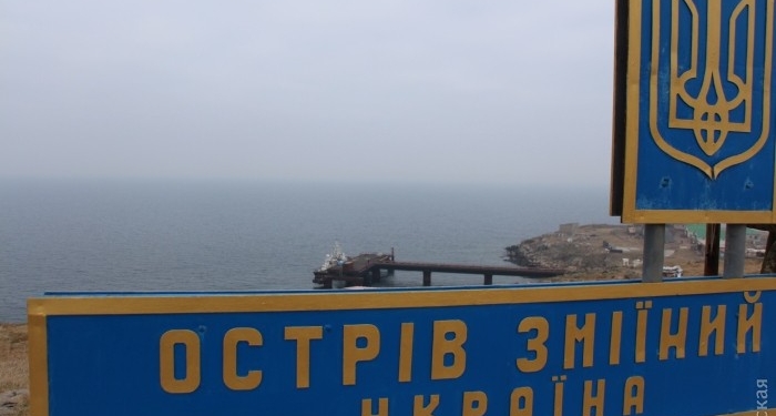 «Николаев» прорвал ледовую блокаду Змеиного