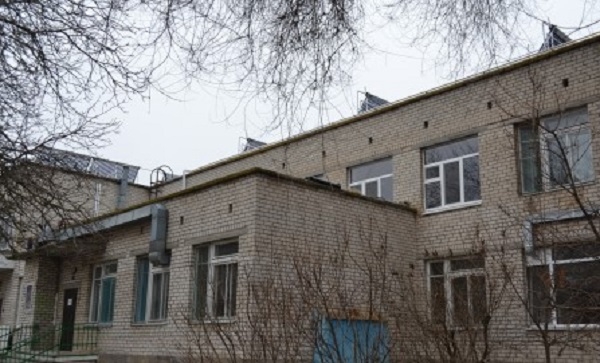 В Николаевской областной детской больнице теперь круглогодично будет горячая вода – там появились солнечные коллекторы