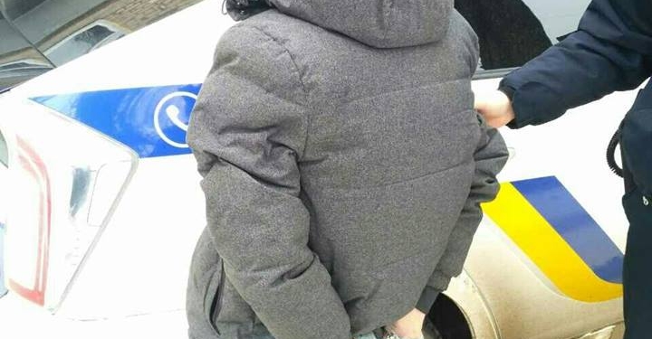 Коли ж ті кляті наркомани накуряться? В Николаеве задержали очередных любителей конопли