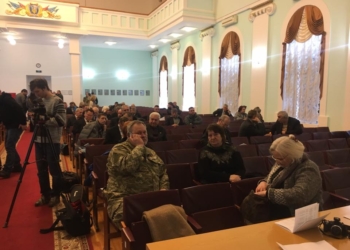 “Пока волонтеры на фронт будут мотаться, будет война. Для них это бизнес”. Чиновница Минобороны вызвала бурю негодования своим заявлением
