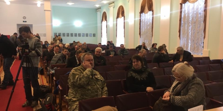 “Пока волонтеры на фронт будут мотаться, будет война. Для них это бизнес”. Чиновница Минобороны вызвала бурю негодования своим заявлением