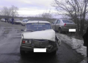 В ДТП на Николаевщине водитель пострадал, а женщина-пешеход погибла