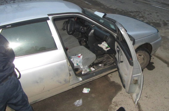 В Заводском районе Николаева задержали наркоманов на колесах