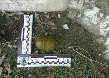 В Николаеве у городской детской больницы №2 нашли боевую гранату