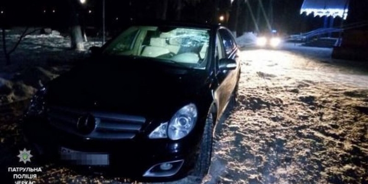 В Черкассах пьяный депутат областного совета сбил человека