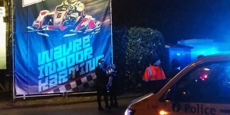 В Бельгии 70 человек отравились выхлопными газами в картинг-центре
