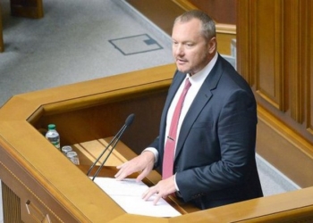 Нардеп-радикал Артеменко, предложивший сдать Крым в аренду РФ, отказывается отдавать мандат