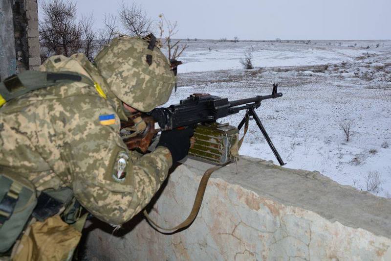 АТО: за минувшие сутки боевики 39 раз нарушили режим тишины на Донбассе, потерь нет 1