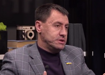 На Николаевводоканал трудоустроили людей, помогавших Сенкевичу во время избирательной кампании, – депутат горсовета Ентин