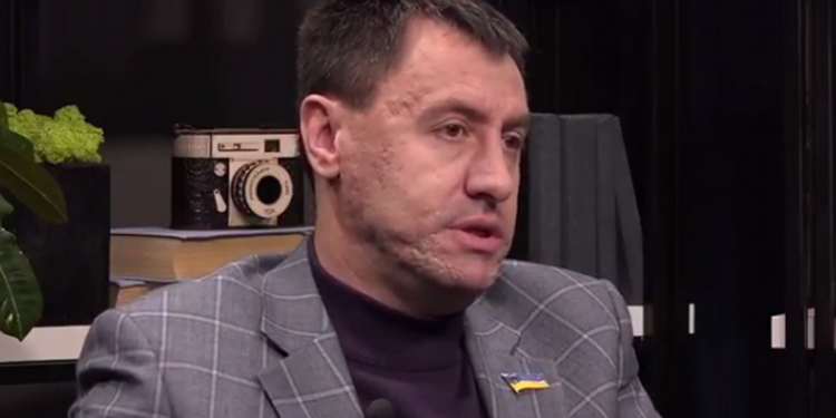 На Николаевводоканал трудоустроили людей, помогавших Сенкевичу во время избирательной кампании, – депутат горсовета Ентин