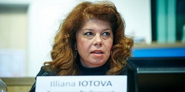 Вице-президент Болгарии: «Мы должны постепенно двигаться в направлении отмены санкций против России»