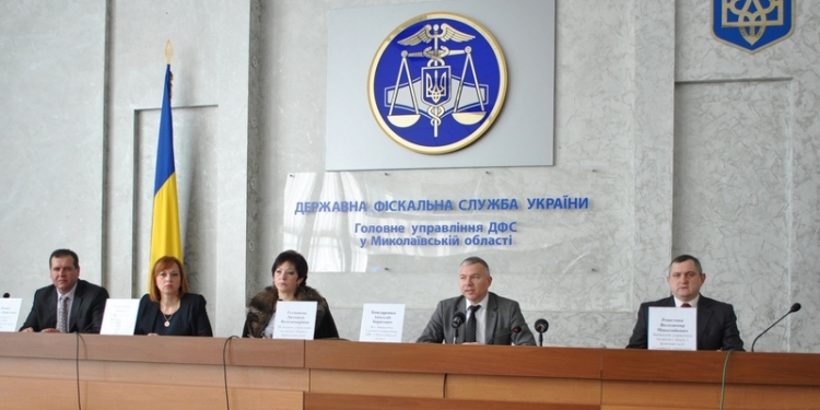 Фискалы учили налогоплательщиков, как платить налоги в этом году