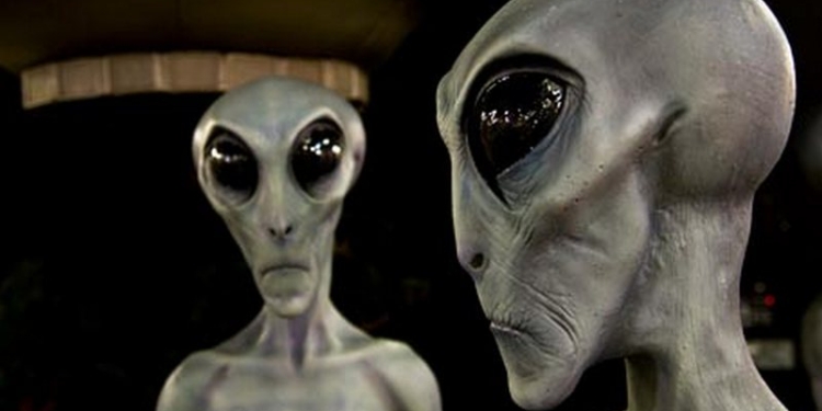 Военный телеканал РФ сообщает, что инопланетяне превратили российских солдат в камень