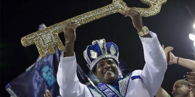 В Рио-де-Жанейро стартовал карнавал