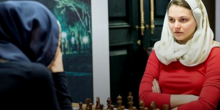 Украинка Музычук победила россиянку в первой полуфинальной партии чемпионата мира по шахматам