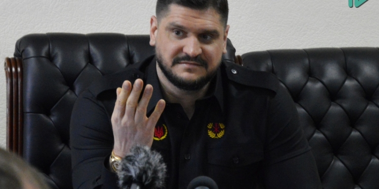 Губернатор Савченко рекомендовал мэру Сенкевичу убрать все рекламные вывески нелегальных игровых залов в Николаеве