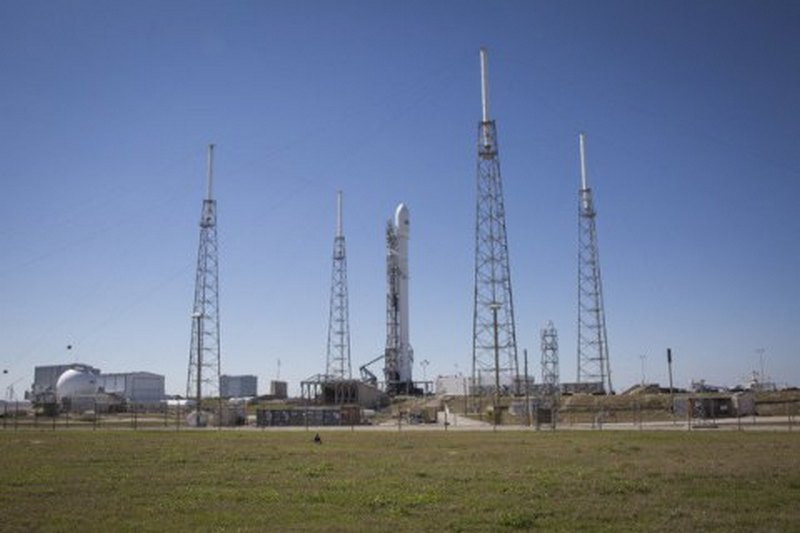 Space Х потеряла первую ступень Falcon Heavy после посадки 1