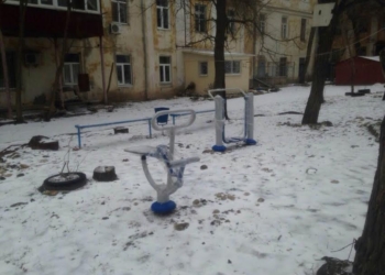 В Николаеве подрядчик присвоил 135 тысяч при ремонте детских площадок