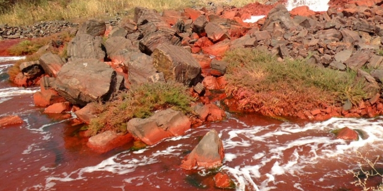 Не прошло и полвека: Минприроды начало думать, что делать со сбросами рудничных вод в Ингулец на Николаевщине