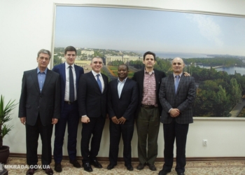 Мэр Николаева Сенкевич встретился с представителями МБРР: говорили о судьбе  “Николаевоблтеплоэнерго”