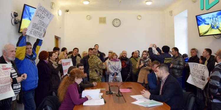 «Если там Гордей, то это однозначно голос за Кравченко»: экс-глава конкурсной комиссии на директора Николаевского русдрама судится с ОГА