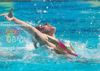 Как рыба в воде: украинка взяла «золото» Мировой серии по синхронному плаванию