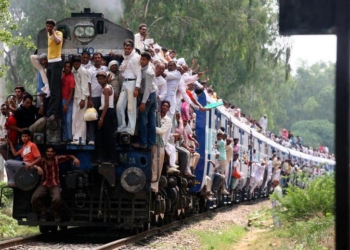 Вот что значит настойчивость: в Индии фермер отсудил у железной дороги… поезд