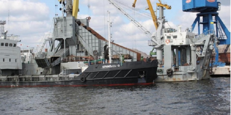 В николаевском порту «Ольвия» возобновились дноуглубительные работы