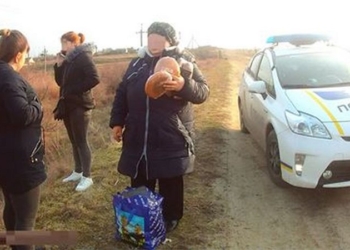 Двух девушек в Николаеве обокрала их же 60-летняя односельчанка