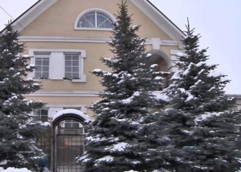 А судьи кто. Недвижимость судьи Верховного суда Охримчук. И большая квартира, и дом под Межигорьем