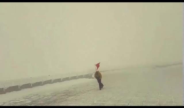 Куда нам против природы? Как метеорологам против ветра