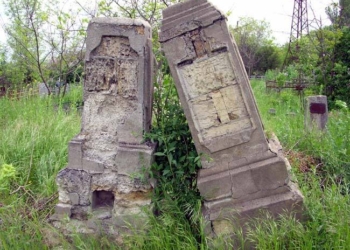 Николаев город мертвых или город живых. Горячая кладбищенская тема