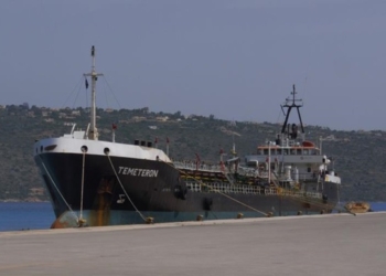 В Ливии освобождены украинские моряки захваченного в прошлом году танкера