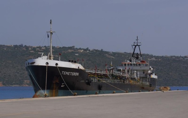 В Ливии освобождены украинские моряки захваченного в прошлом году танкера 1